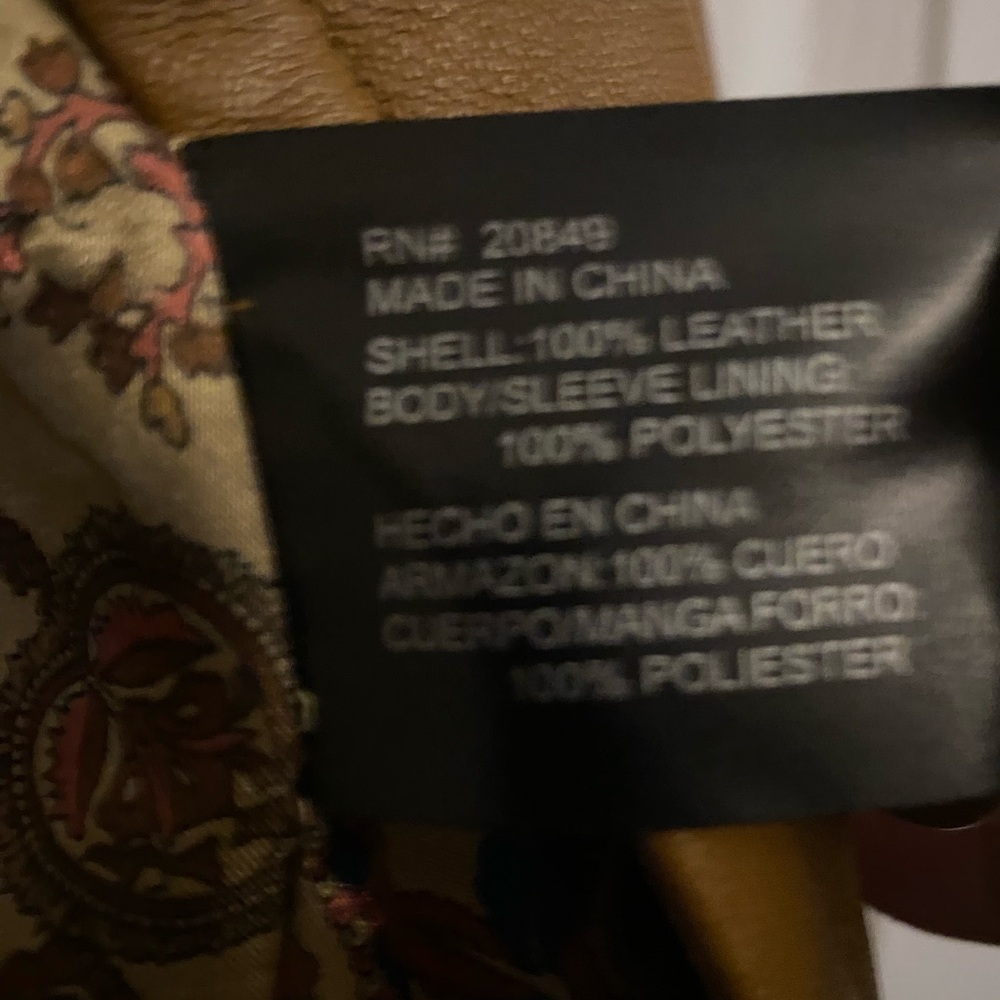 Jacket - Picture 3 of 4